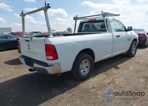 2022 Ram 1500 Classic Tradesman 4X2 8' Box from USA, damaged, VIN 3C6JR6DG9NG284355